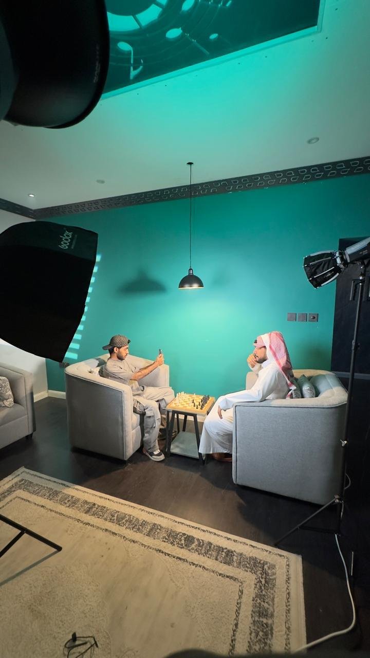Studio direction & stills